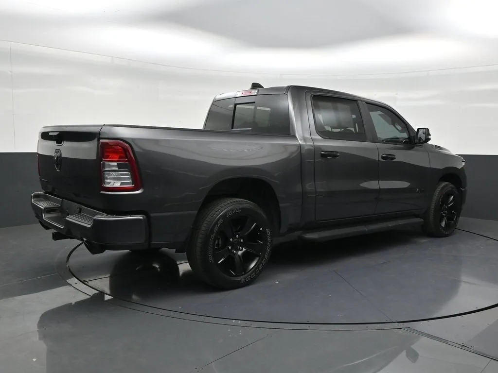 2024 RAM 1500 Big Horn Crew Cab 4x2 5'7" Box photo 5