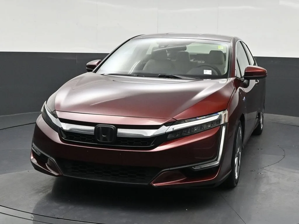 2018 Honda Clarity Plug-In Hybrid 4DR SDN photo 8