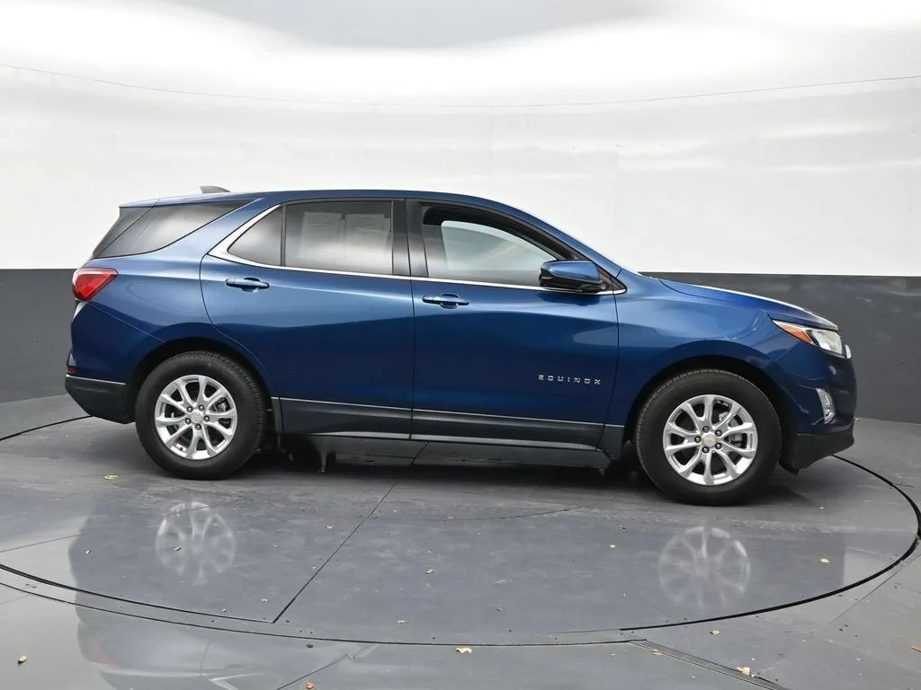 2020 Chevrolet Equinox LT photo 6