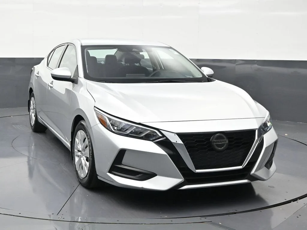 2023 Nissan Sentra S Xtronic CVT photo 7