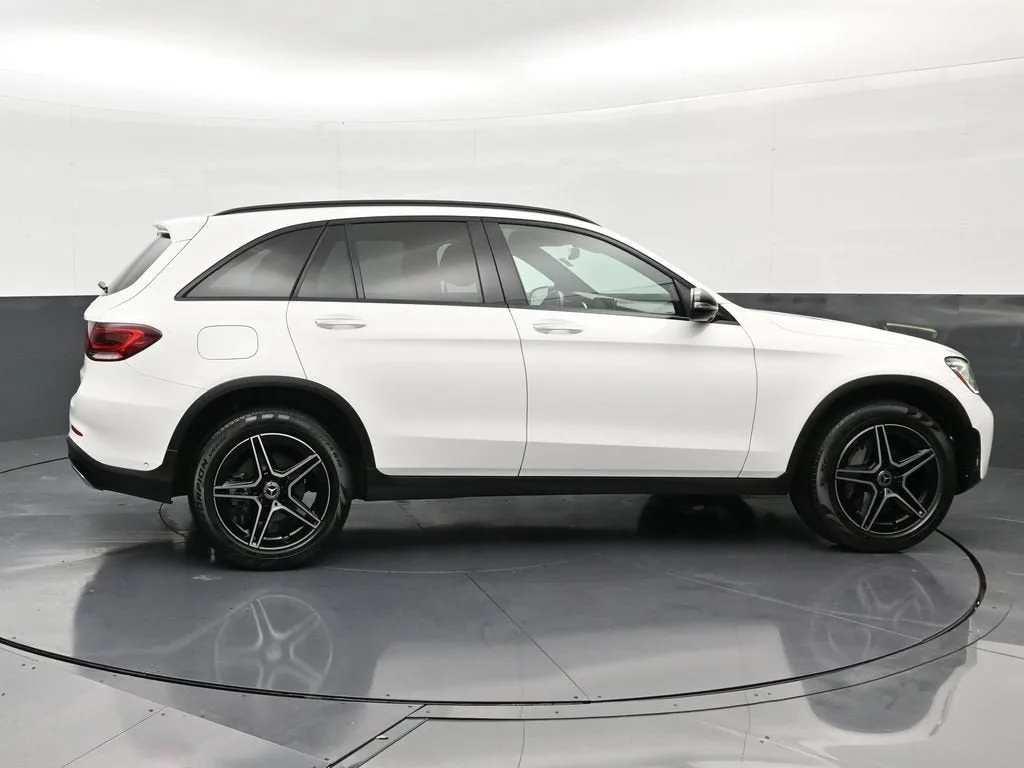 2021 Mercedes-Benz GLC 300 SUV photo 6