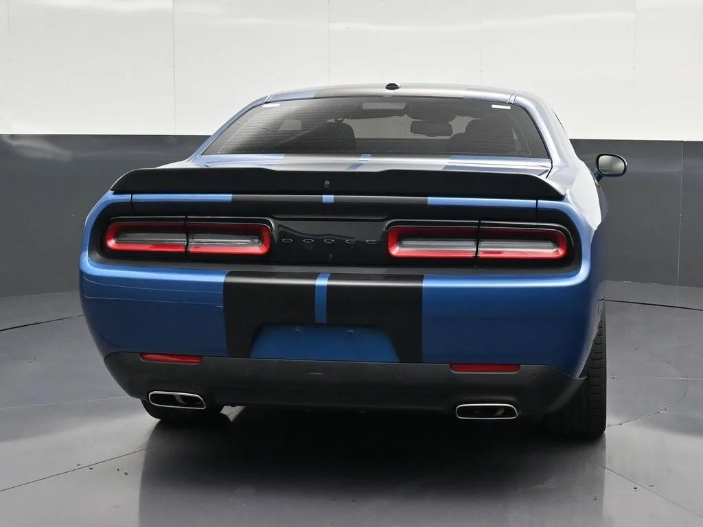 2023 Dodge Challenger GT photo 2