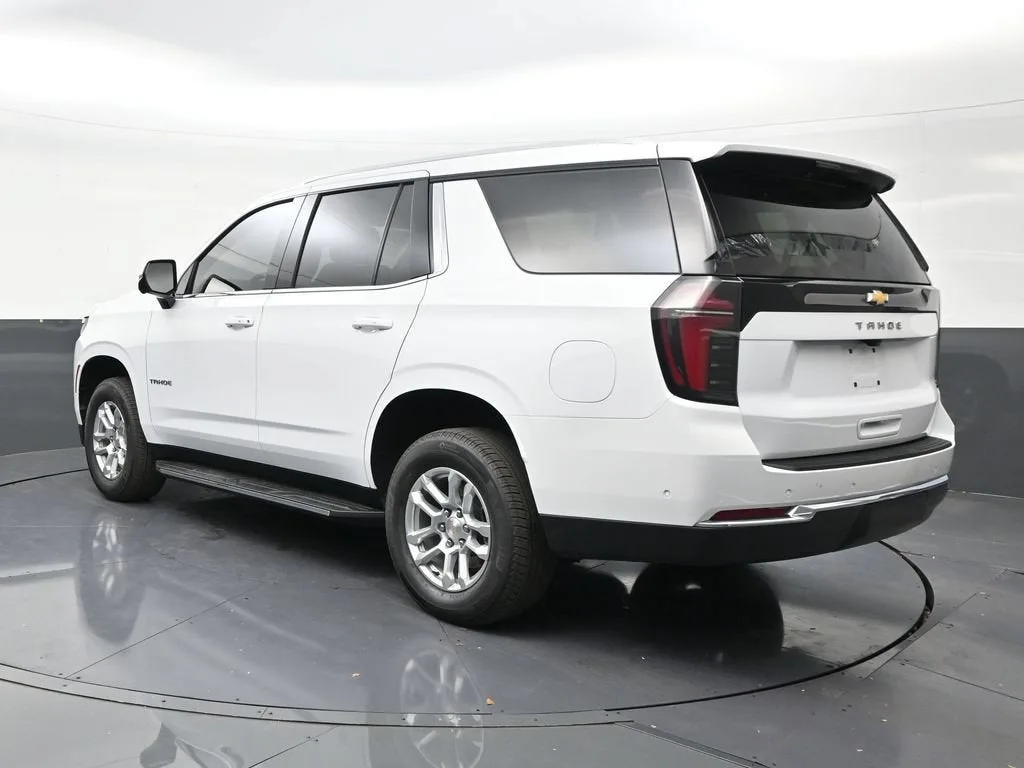2026 Chevrolet Tahoe LS photo 3