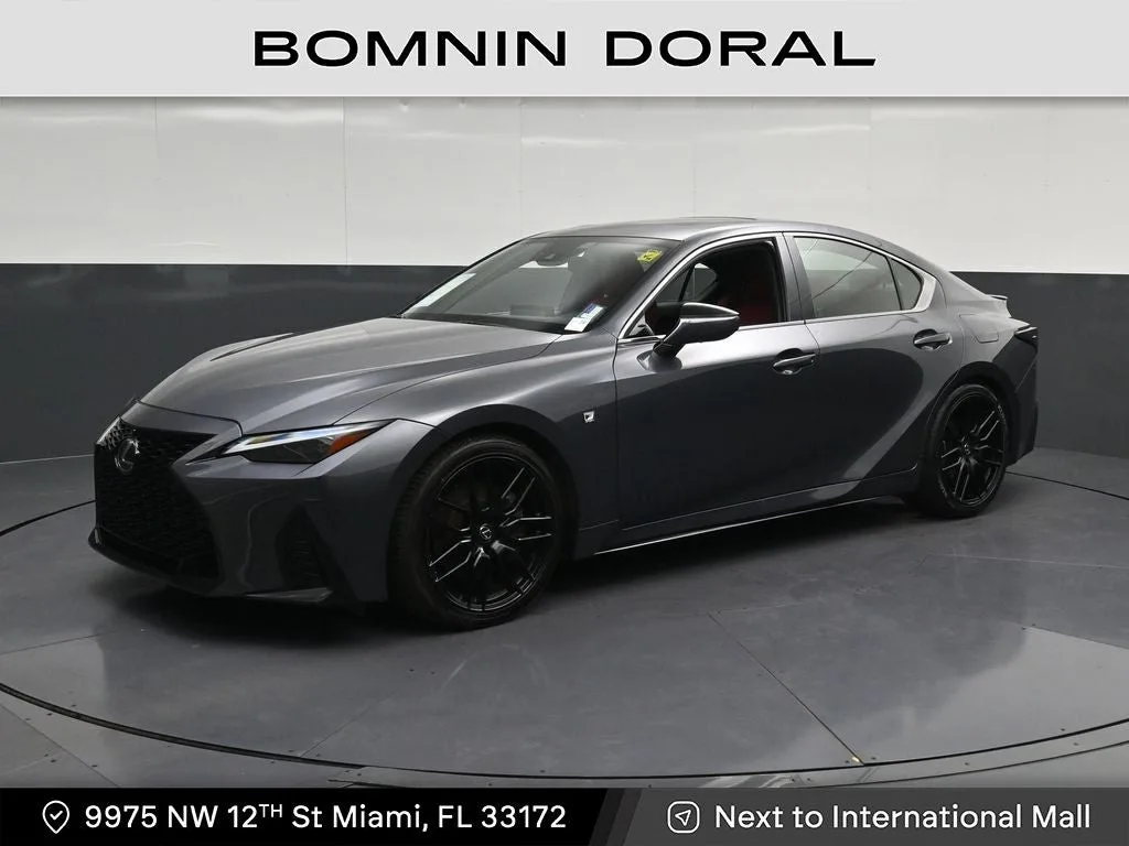 2023 Lexus IS