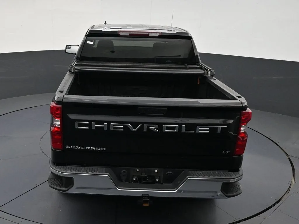 2021 Chevrolet Silverado 1500 RST photo 12