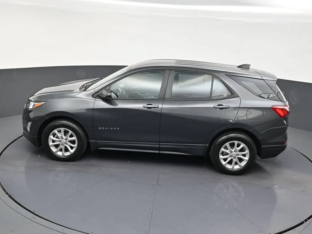 2024 Chevrolet Equinox LS photo 12
