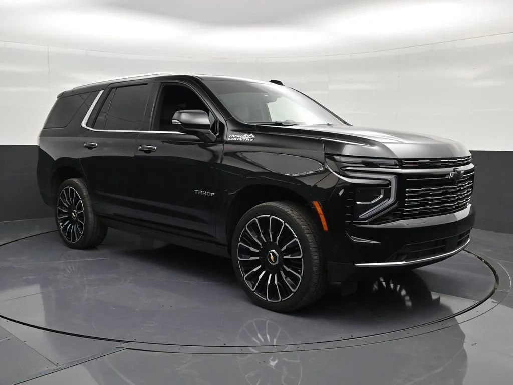 2025 Chevrolet Tahoe High Country photo 5