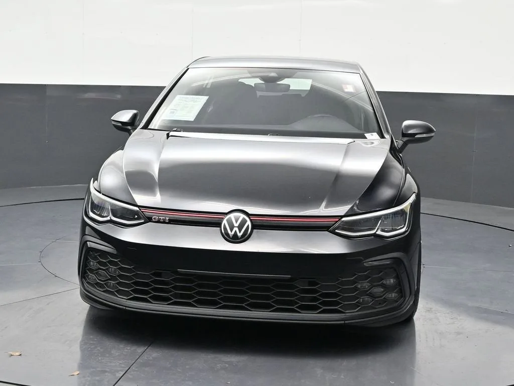 2022 Volkswagen Golf GTI 2.0T S photo 8