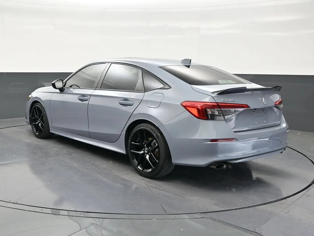 2022 Honda Civic Si Sedan photo 3
