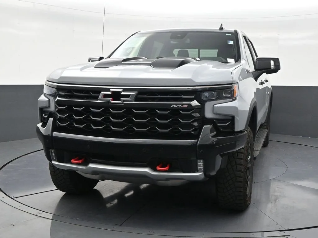 2025 Chevrolet Silverado 1500 ZR2 photo 8