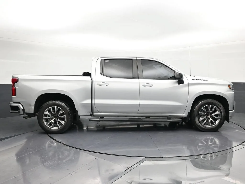 2020 Chevrolet Silverado 1500 RST photo 6