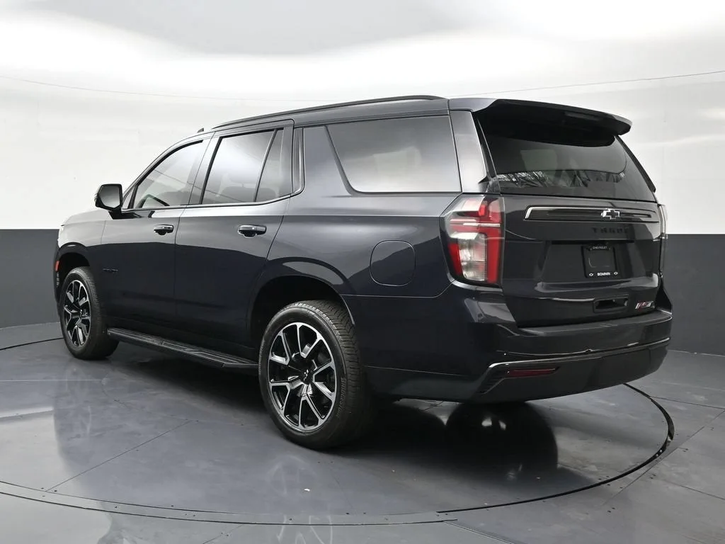 2023 Chevrolet Tahoe RST photo 3