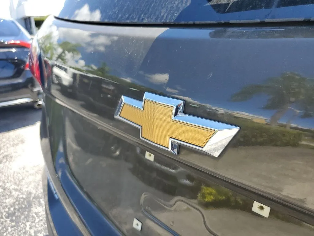 2023 Chevrolet Equinox LT photo 11