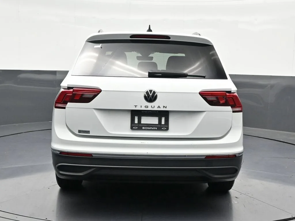 2024 Volkswagen Tiguan 2.0T S photo 4