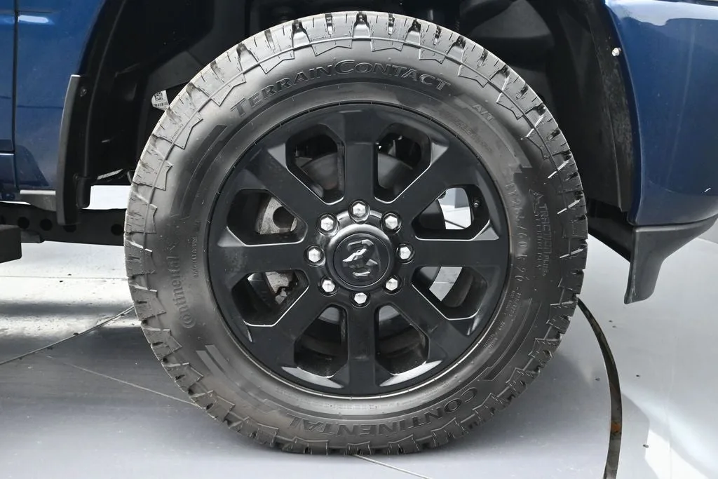2024 RAM 2500 Laramie photo 9