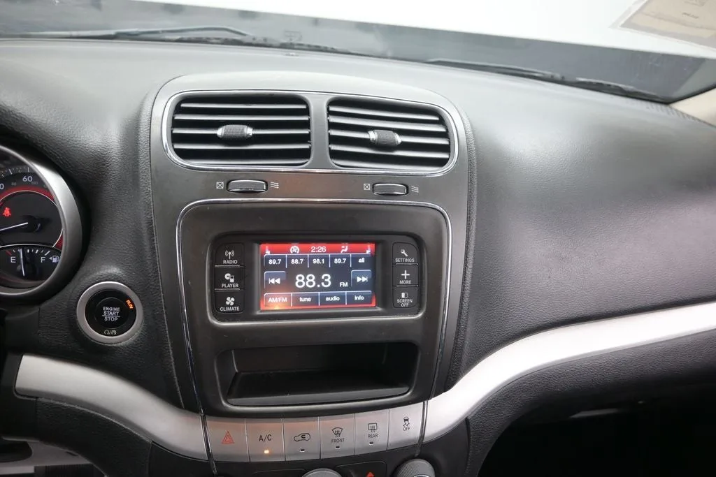 2020 Dodge Journey SE photo 12