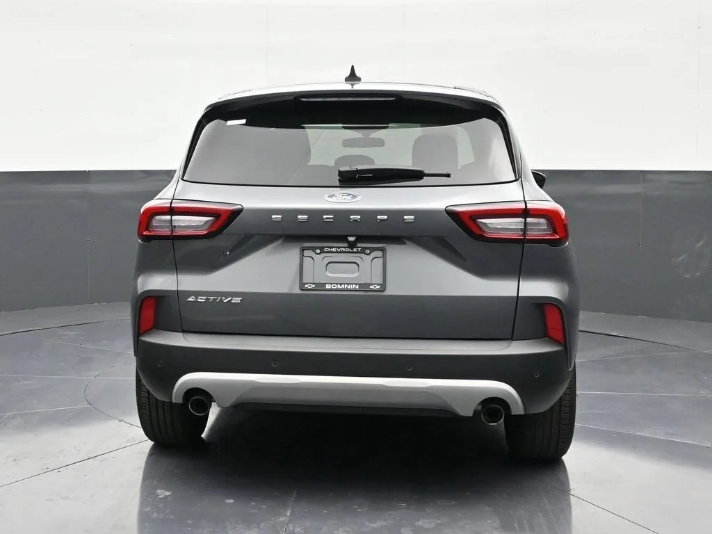 2023 Ford Escape Active photo 4