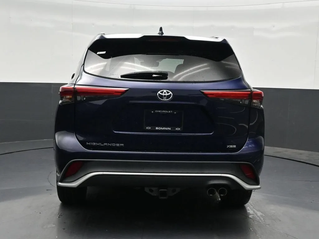 2021 Toyota Highlander XSE photo 4