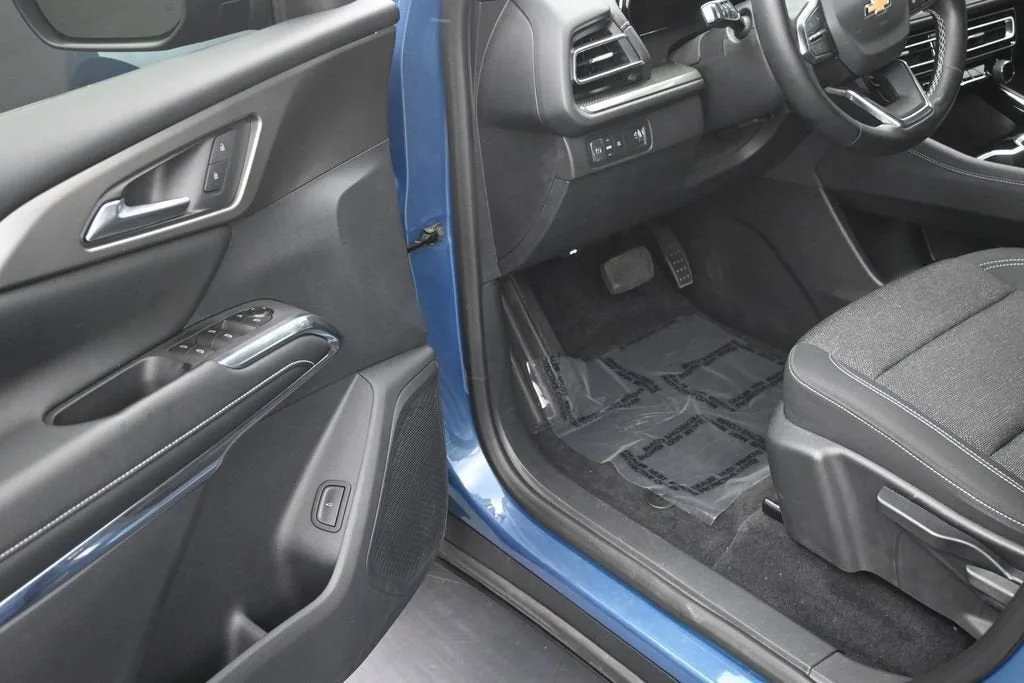 2024 Chevrolet Traverse LS photo 10
