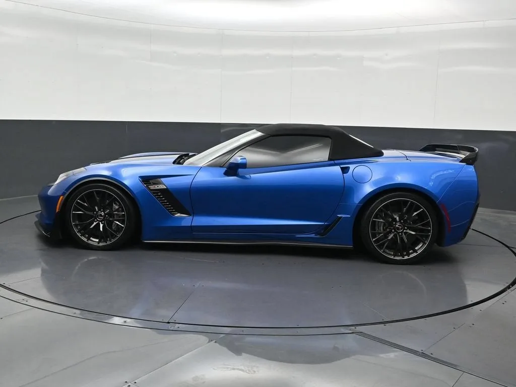 2016 Chevrolet Corvette Z06 Z06 3LZ photo 2