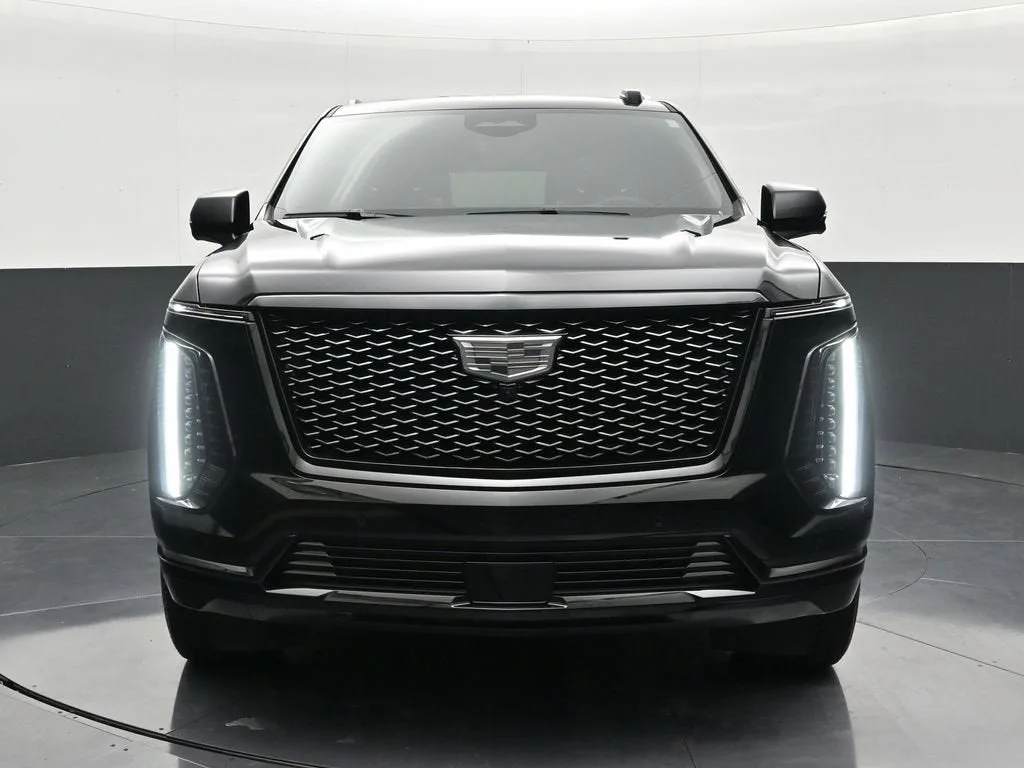 2025 Cadillac Escalade Sport photo 8