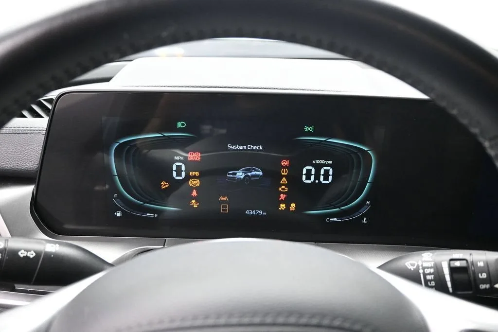 2024 Kia Telluride S photo 9