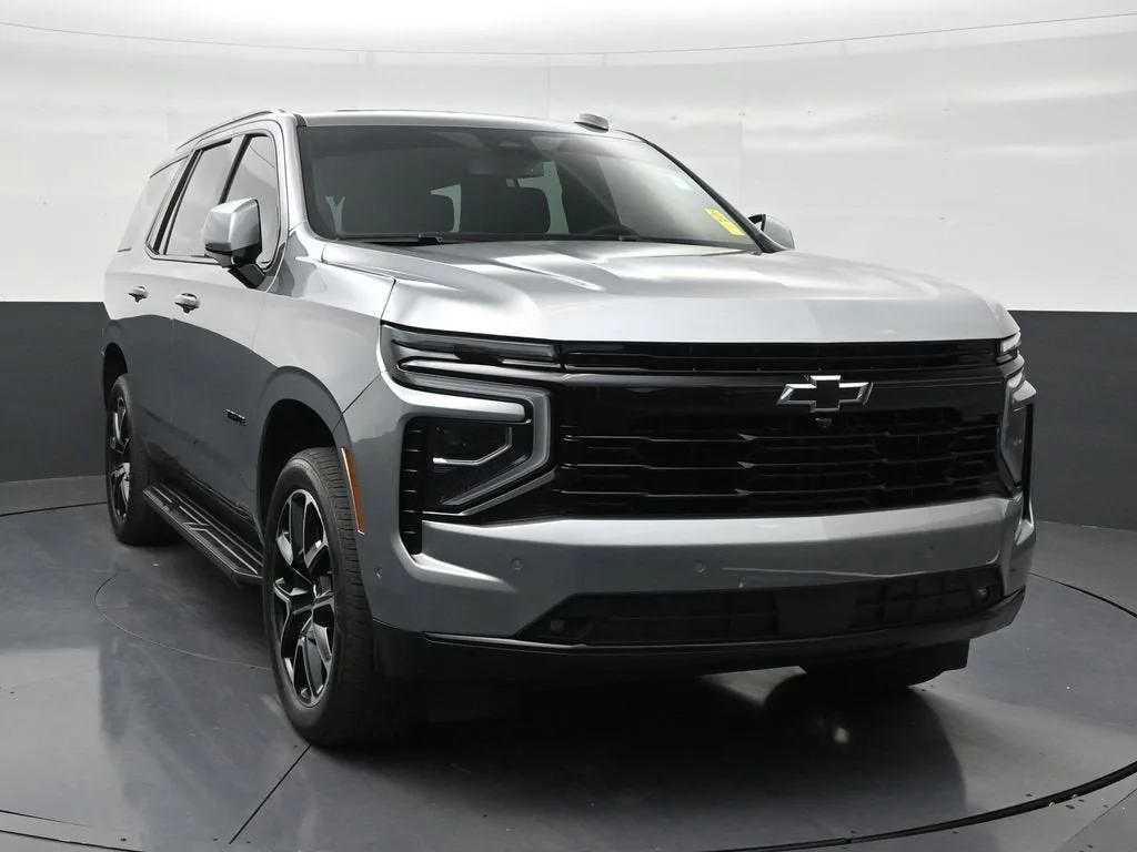 2025 Chevrolet Tahoe RST photo 7