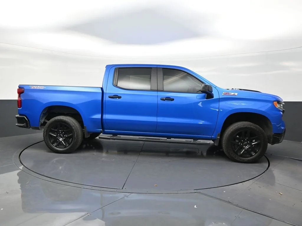 2025 Chevrolet Silverado 1500 LT Trail Boss photo 6