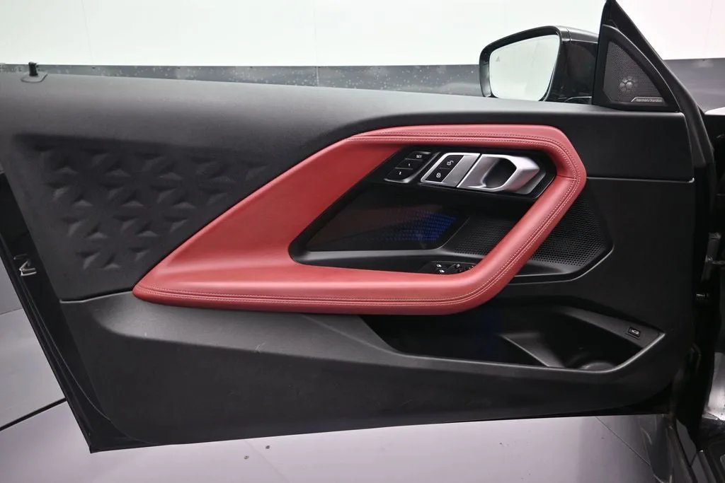2022 BMW 2 Series 230i photo 12