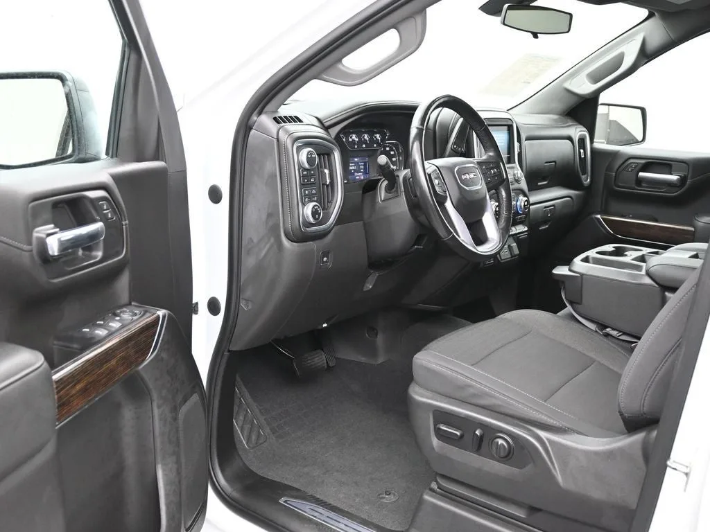 2020 GMC Sierra 1500 Elevation photo 11