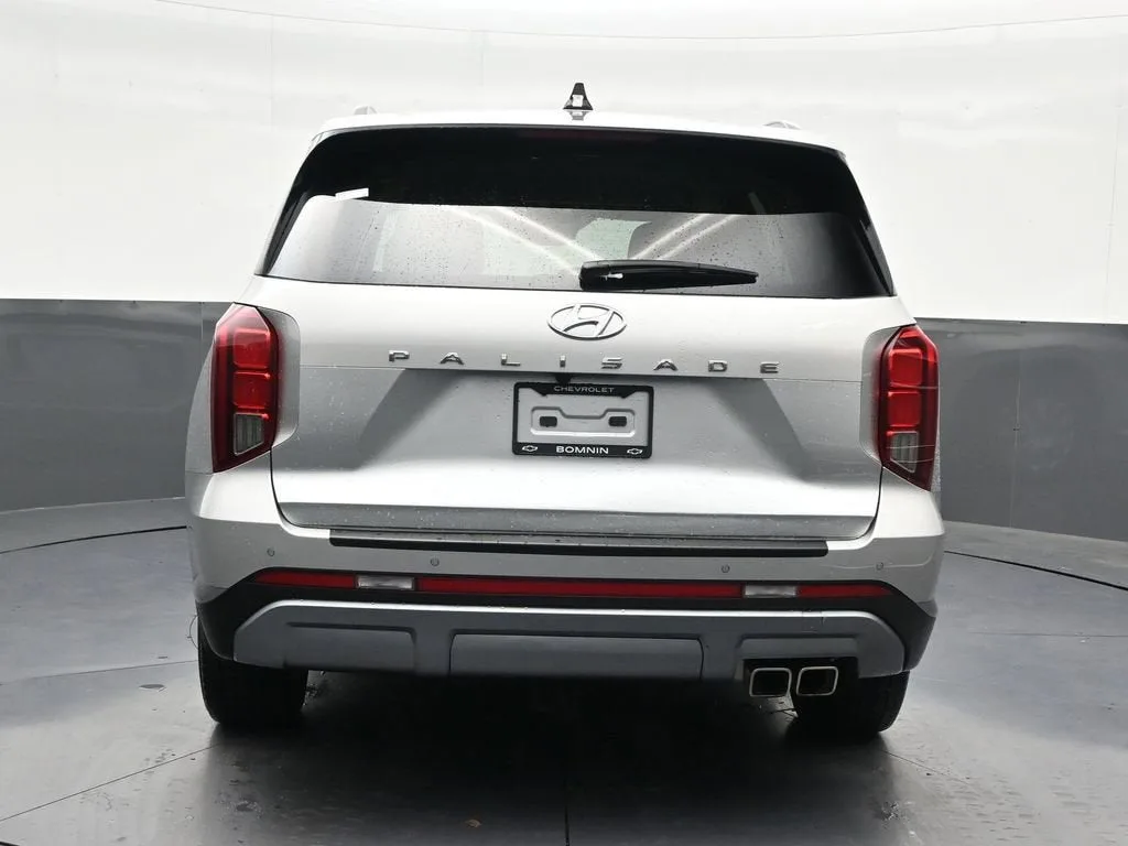 2025 Hyundai Palisade SEL photo 4