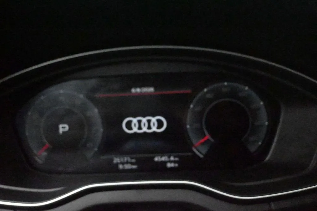 2023 Audi Q5 Premium Plus 45 TFSI S line quattro photo 11
