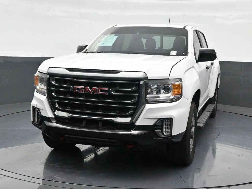 2021 GMC Canyon AT4 - Leather photo 9