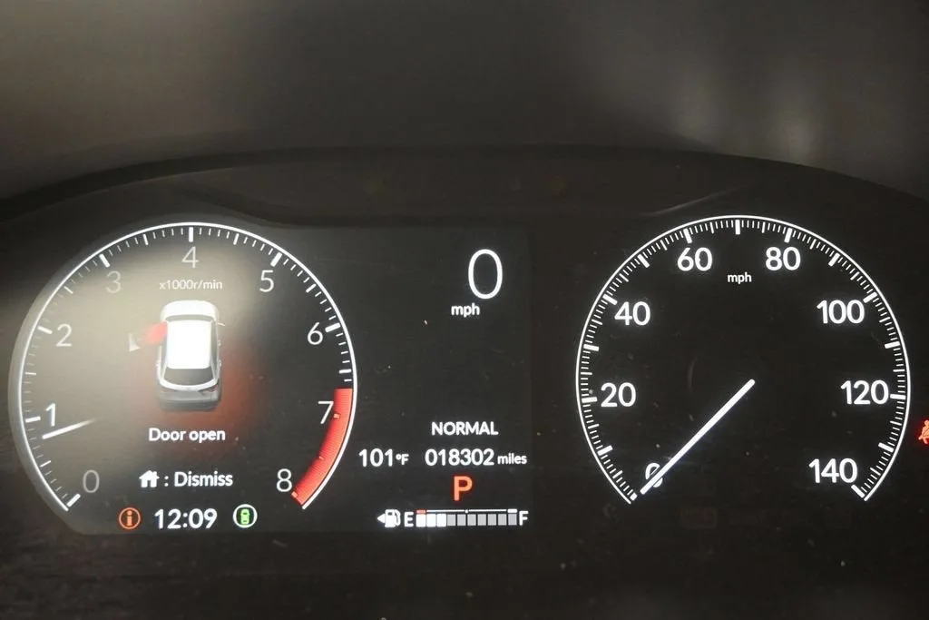 2025 Honda HR-V 2WD LX photo 10