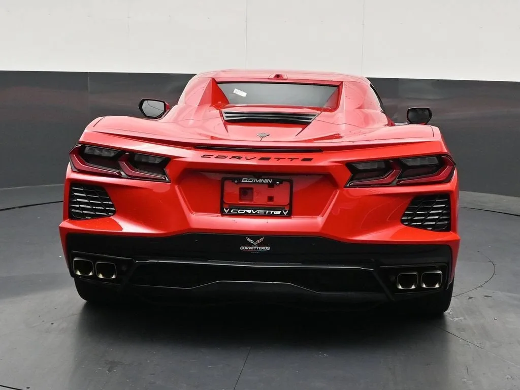 2025 Chevrolet Corvette Stingray 1LT photo 4