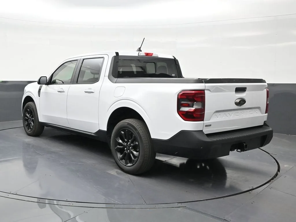2024 Ford Maverick Lariat photo 3