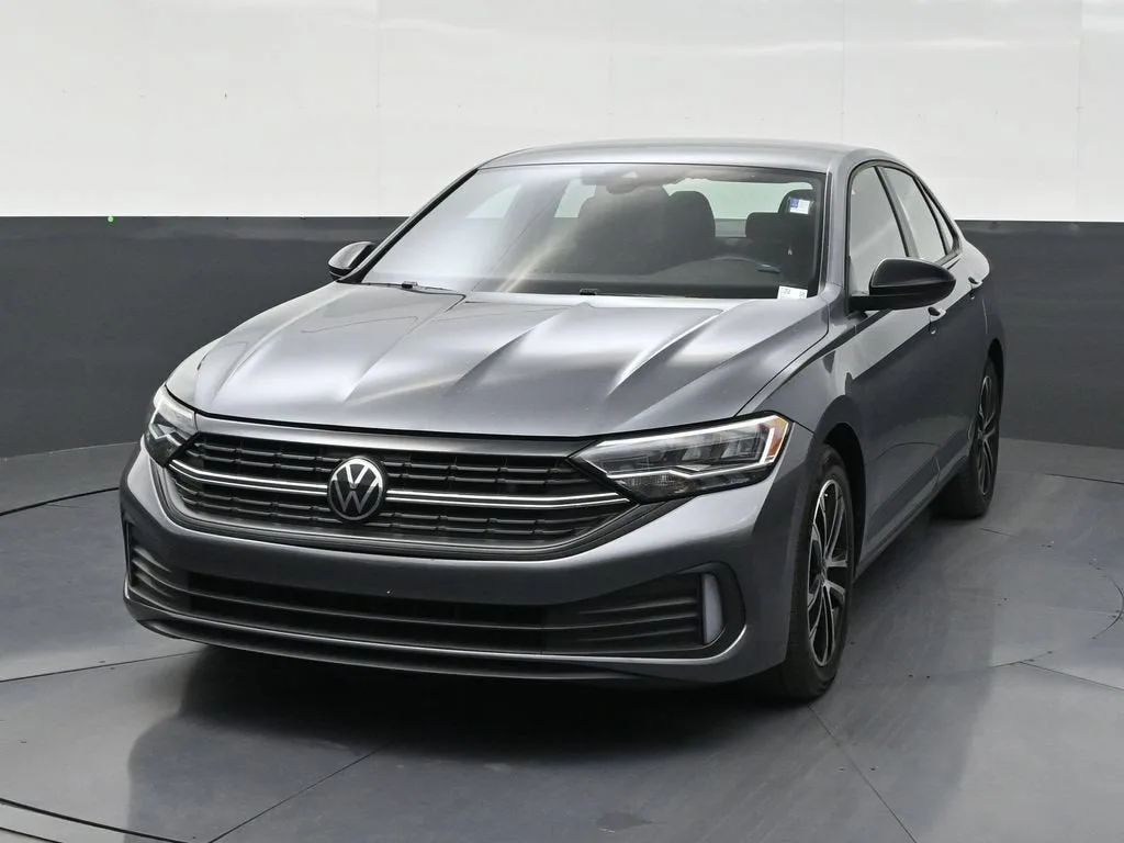 2024 Volkswagen Jetta 1.5T Sport photo 8