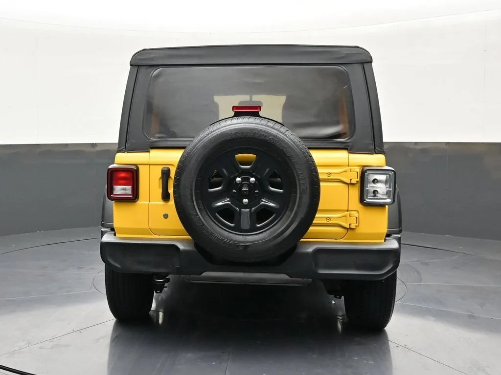 2020 Jeep Wrangler Unlimited Sport 4x4 photo 4