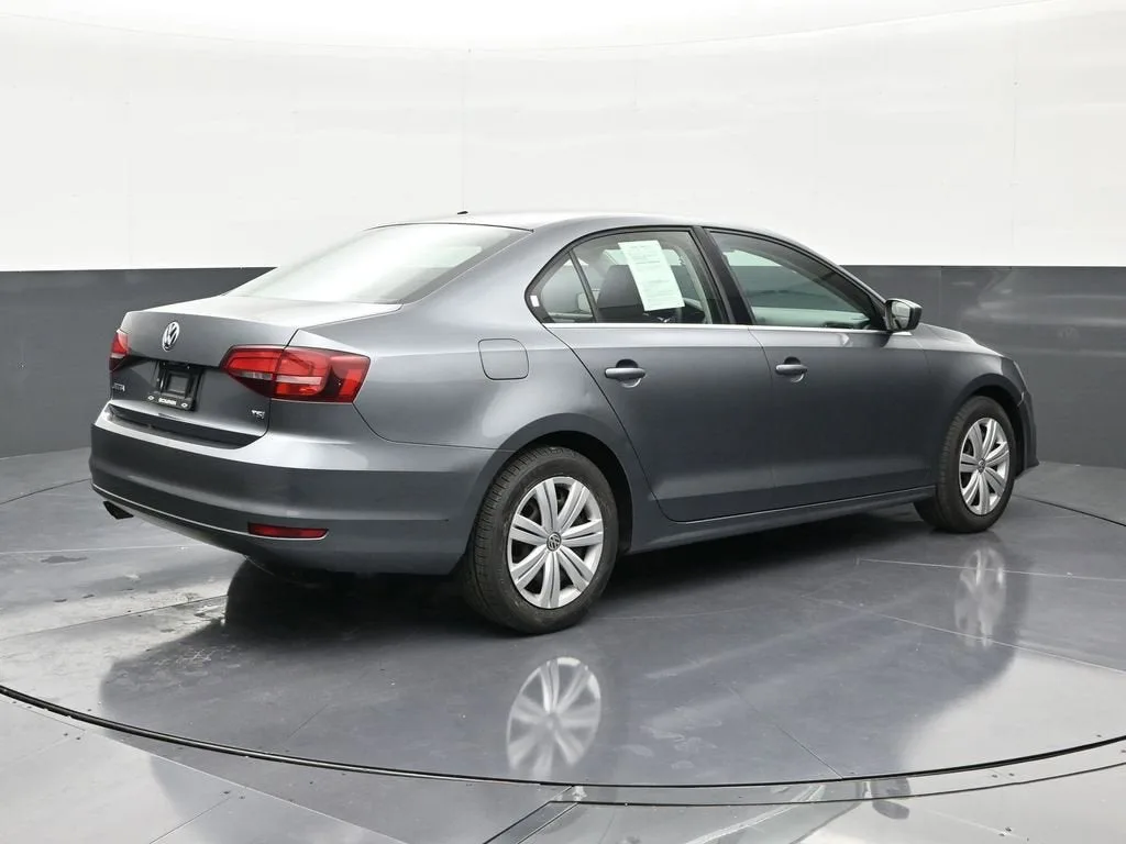 2017 Volkswagen Jetta 1.4T S photo 5