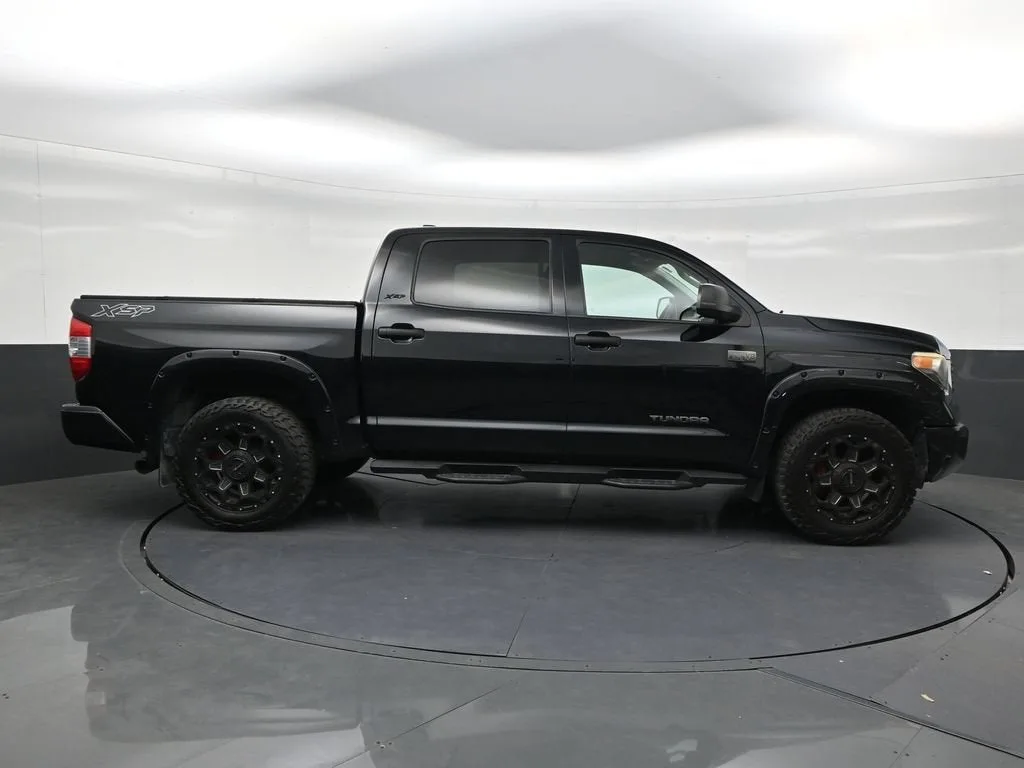 2020 Toyota Tundra SR5 photo 6