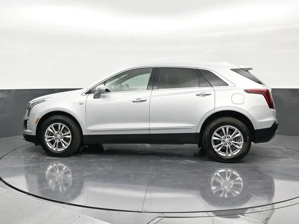 2020 Cadillac XT5 Premium Luxury photo 2