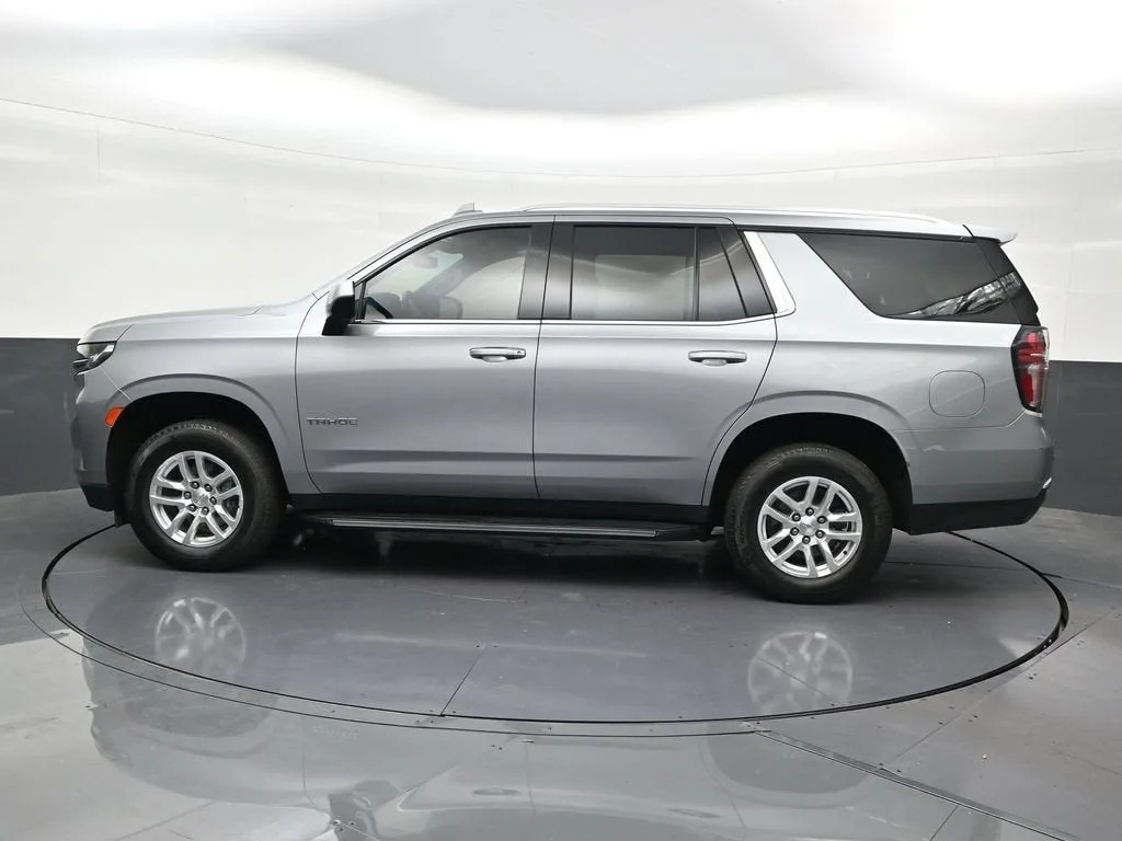 2024 Chevrolet Tahoe LT photo 2