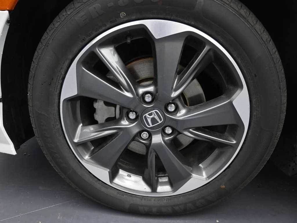 2023 Honda Odyssey Elite photo 9