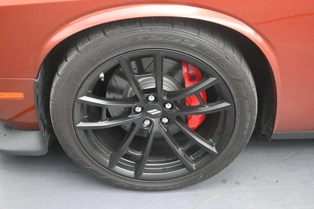 2021 Dodge Challenger R/T Scat Pack photo 9