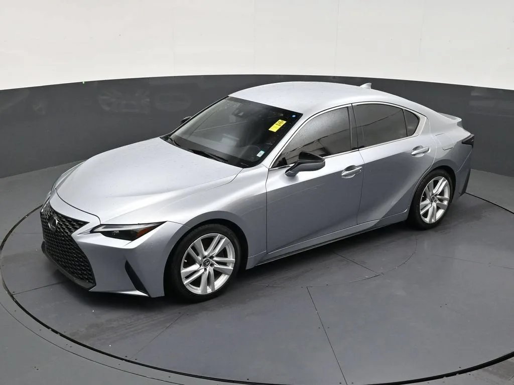 2021 Lexus IS 300 IS 300 photo 12