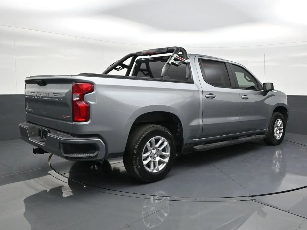 2025 Chevrolet Silverado 1500 RST photo 5