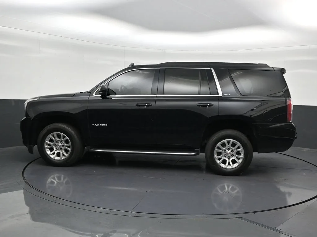 2020 GMC Yukon SLT photo 2