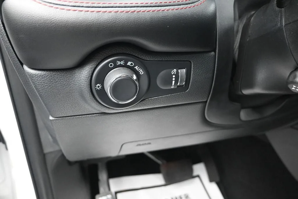 2024 Dodge Durango R/T Plus photo 12