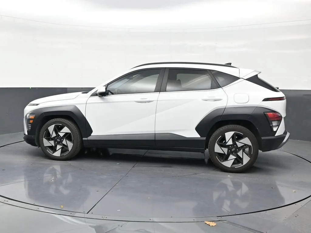 2024 Hyundai Kona Limited photo 2