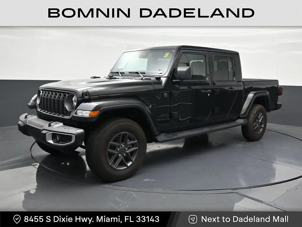 2025 Jeep Gladiator